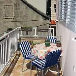 Two-bedroom In The Centre Appartamento Makarska
